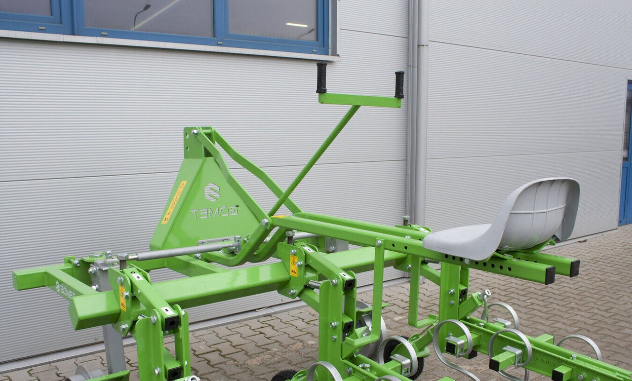 Bomet P570/1 Pielnik z prowadzeniem ręcznym 65-90cm Nembus - Kultivátor: obrázek 5 Bomet P570/1 Pielnik z prowadzeniem ręcznym 65-90cm Nembus - Kultivátor: obrázek 5