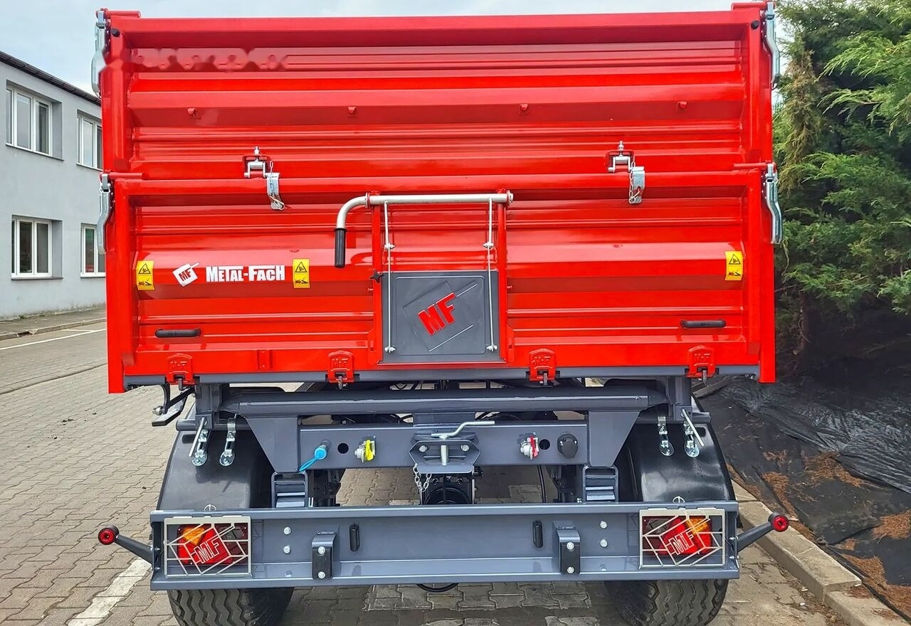 Metal-Fach T710/2 – 8t dwuosiowa - Zemědělský sklápěcí přívěs: obrázek 3 Metal-Fach T710/2 – 8t dwuosiowa - Zemědělský sklápěcí přívěs: obrázek 3