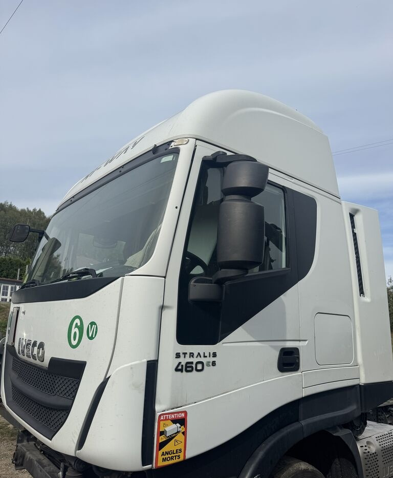 IVECO STRALIS HI-WAY E6 truck - Kabina pro Nákladní auto: obrázek 2 IVECO STRALIS HI-WAY E6 truck - Kabina pro Nákladní auto: obrázek 2