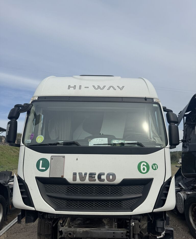 IVECO STRALIS HI-WAY E6 truck - Kabina pro Nákladní auto: obrázek 1 IVECO STRALIS HI-WAY E6 truck - Kabina pro Nákladní auto: obrázek 1