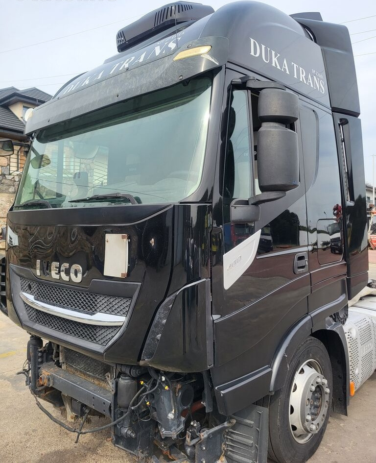 IVECO Stralis Hi-Way XP 2017r. Lift truck - Kabina pro Nákladní auto: obrázek 1 IVECO Stralis Hi-Way XP 2017r. Lift truck - Kabina pro Nákladní auto: obrázek 1