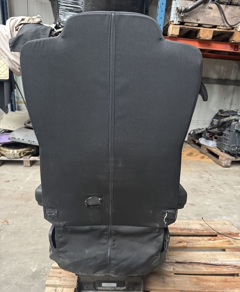 Mercedes-Benz Actros MP 4 Antos Arocs truck - Sedaček pro Nákladní auto: obrázek 2 Mercedes-Benz Actros MP 4 Antos Arocs truck - Sedaček pro Nákladní auto: obrázek 2