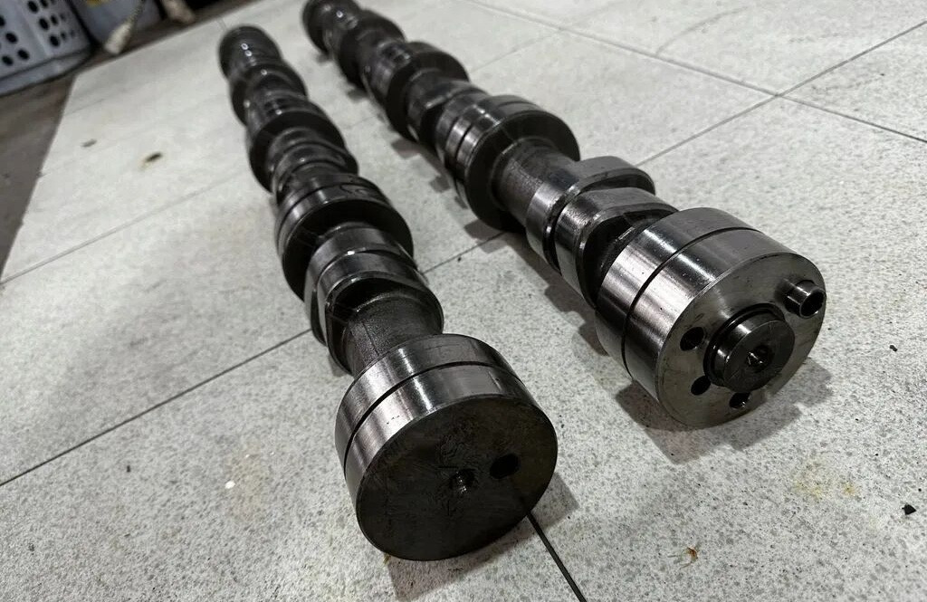 Scania R 730 V8 Scania R 730 V8 truck - Rozvodový hřídel pro Nákladní auto: obrázek 1 Scania R 730 V8 Scania R 730 V8 truck - Rozvodový hřídel pro Nákladní auto: obrázek 1