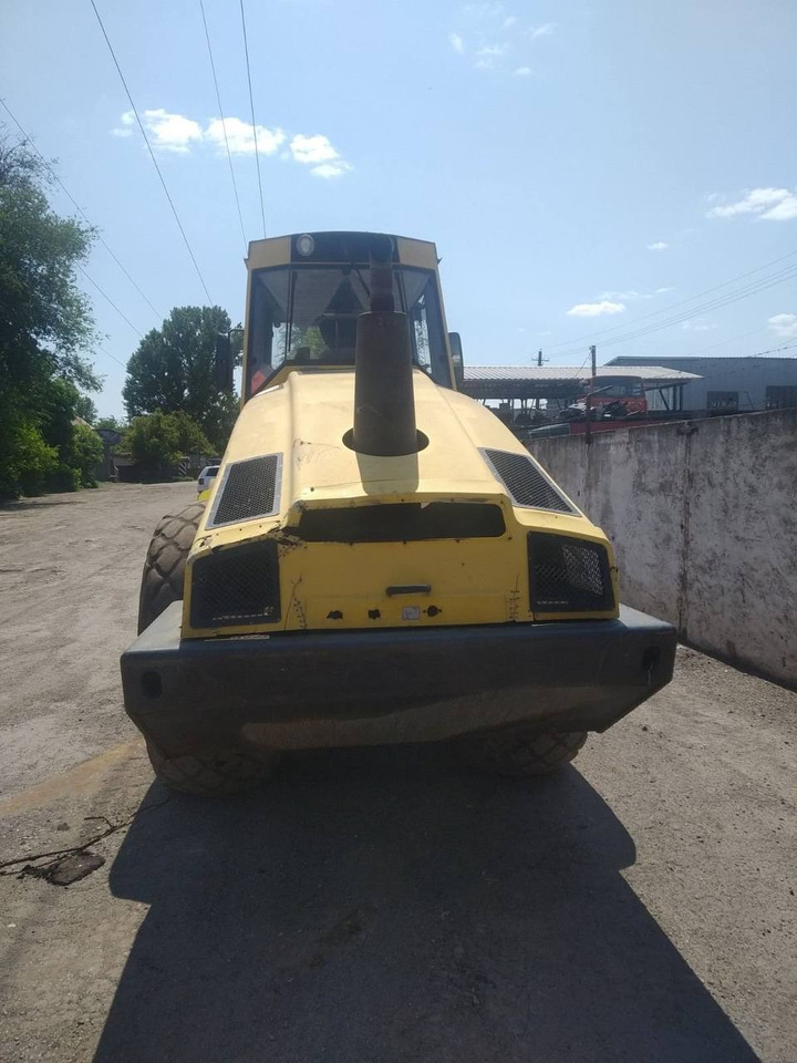 BOMAG BW 216 DH-4 - Kompaktor: obrázek 5 BOMAG BW 216 DH-4 - Kompaktor: obrázek 5