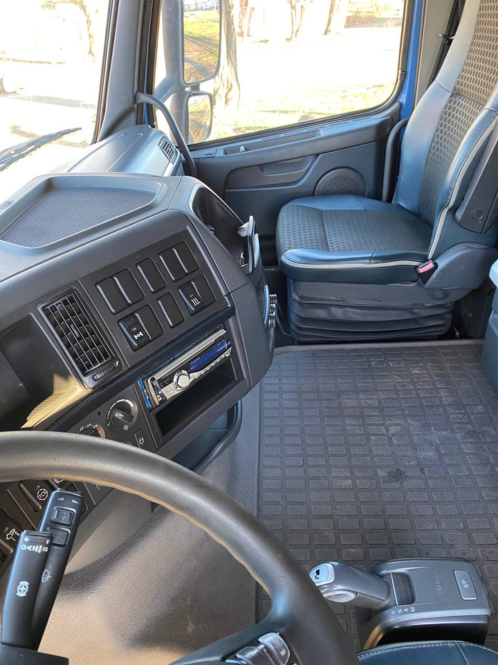 Tahač Volvo FH-12.500: obrázek 8
