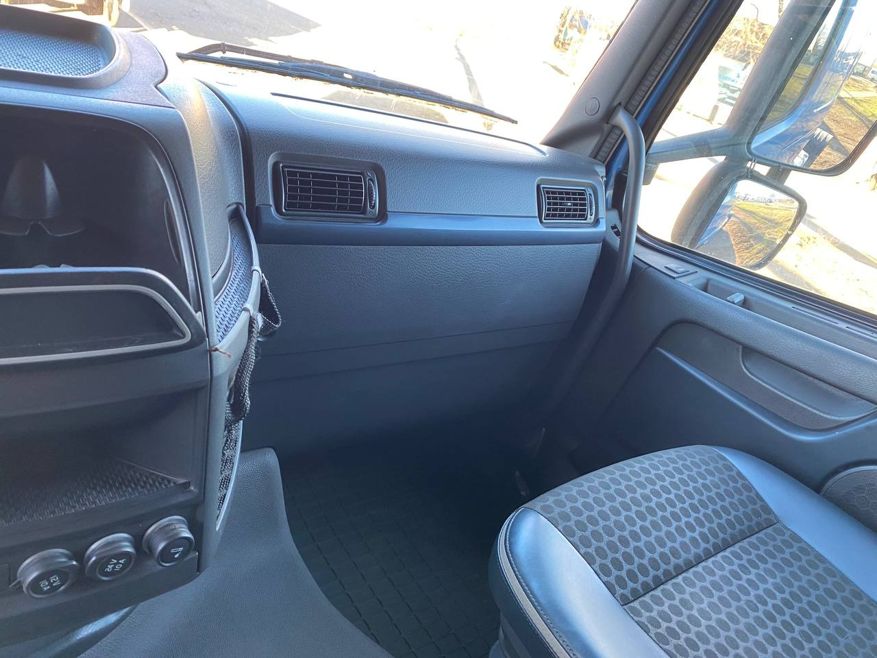 Tahač Volvo FH-12.500: obrázek 12