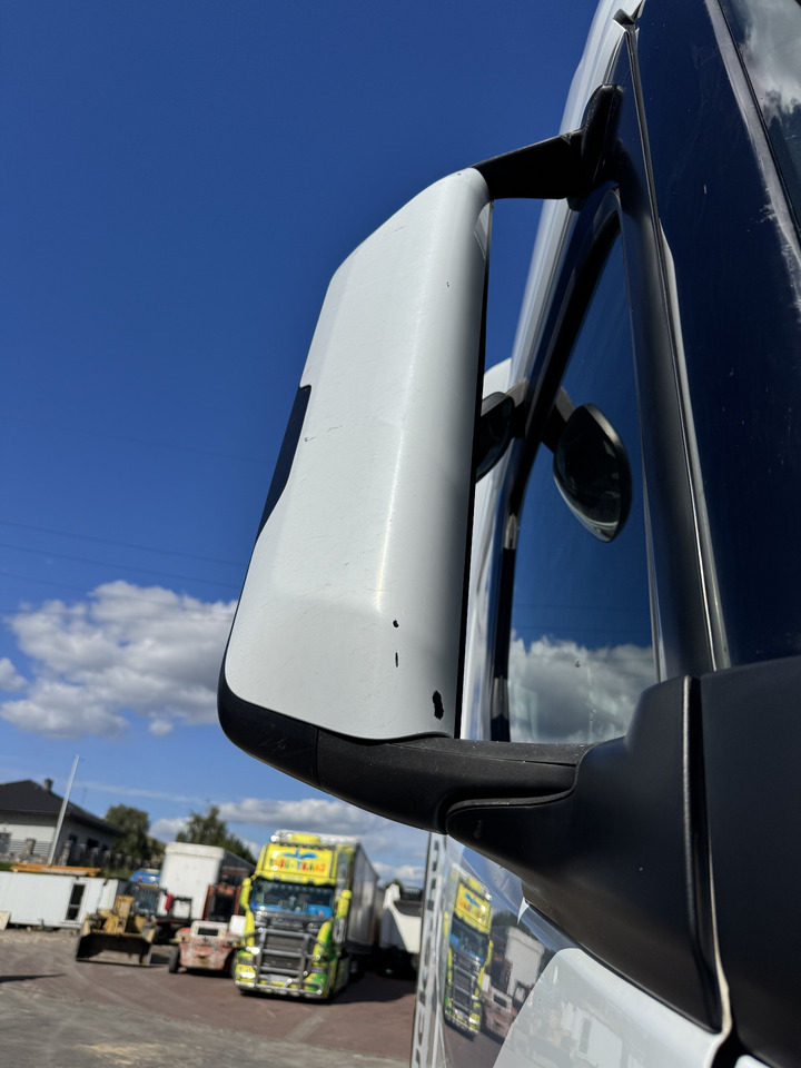 Ford F-Max - Zpětné zrcátko: obrázek 2 Ford F-Max - Zpětné zrcátko: obrázek 2