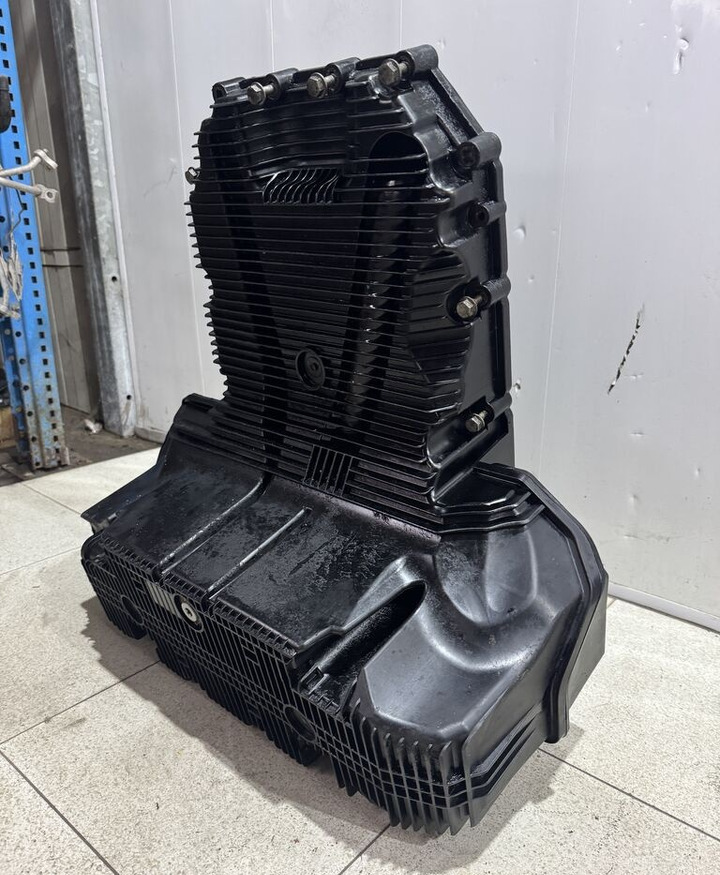 Mercedes-Benz Atego III E6 OM934 A934010XXXX Mercedes-Benz Atego III E6 OM934 - Karter pro Nákladní auto: obrázek 1 Mercedes-Benz Atego III E6 OM934 A934010XXXX Mercedes-Benz Atego III E6 OM934 - Karter pro Nákladní auto: obrázek 1