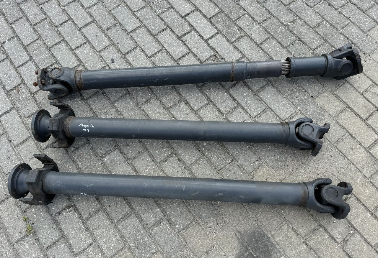 Mercedes-Benz WAŁ PĘDNY NAPĘDOWY 3 CZĘSCIOWY MERCEDES ATEGO III 17.5 - Náprava a díly pro Nákladní auto: obrázek 1 Mercedes-Benz WAŁ PĘDNY NAPĘDOWY 3 CZĘSCIOWY MERCEDES ATEGO III 17.5 - Náprava a díly pro Nákladní auto: obrázek 1