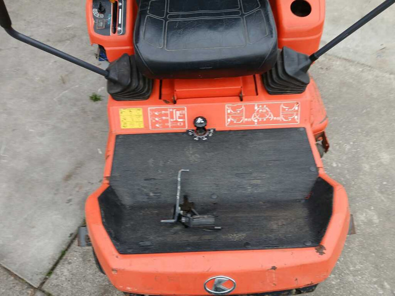 Kubota GZH 15 - Sekačka na trávu: obrázek 4 Kubota GZH 15 - Sekačka na trávu: obrázek 4