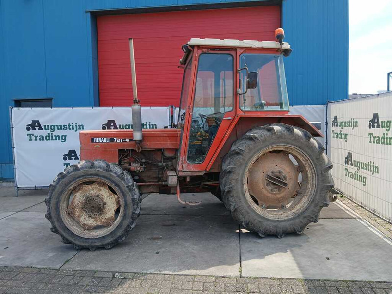 Renault 781-4 - Traktor: obrázek 1 Renault 781-4 - Traktor: obrázek 1