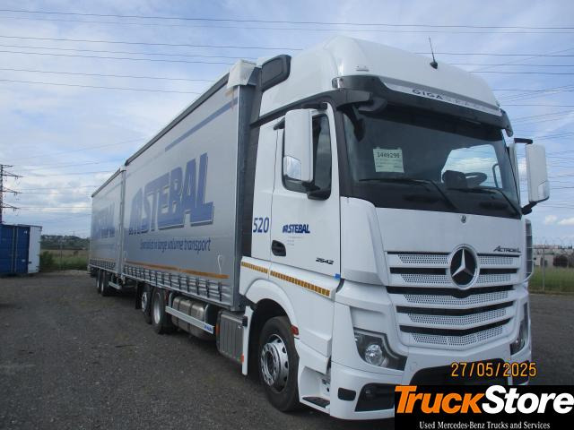 Mercedes-Benz Actros 2542 - Plachtový nákladní auto: obrázek 1 Mercedes-Benz Actros 2542 - Plachtový nákladní auto: obrázek 1