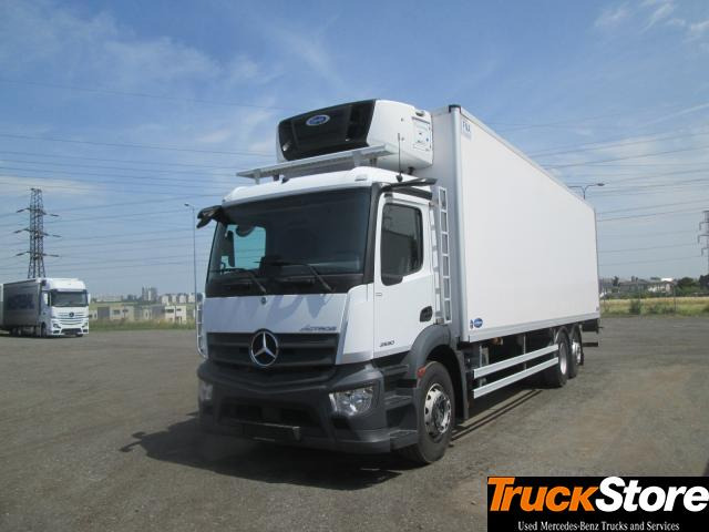 Mercedes-Benz Antos 2530 L - Chladírenský nákladní automobil: obrázek 1 Mercedes-Benz Antos 2530 L - Chladírenský nákladní automobil: obrázek 1