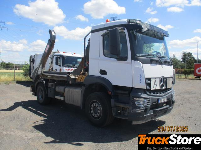 Mercedes-Benz Arocs 1846 LK - Ramenový nosič kontajnerov: obrázek 3 Mercedes-Benz Arocs 1846 LK - Ramenový nosič kontajnerov: obrázek 3