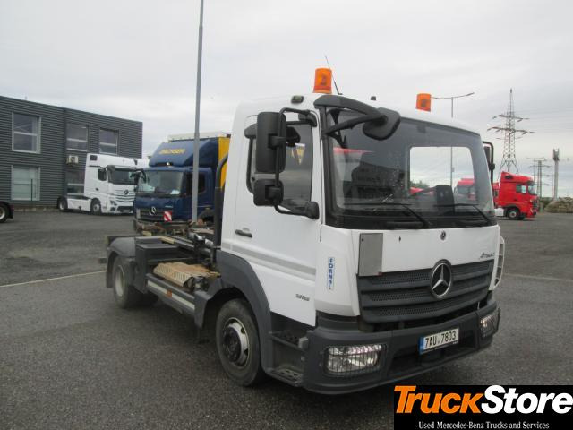 Mercedes-Benz Atego 916 - Hákový nosič kontejnerů: obrázek 3 Mercedes-Benz Atego 916 - Hákový nosič kontejnerů: obrázek 3