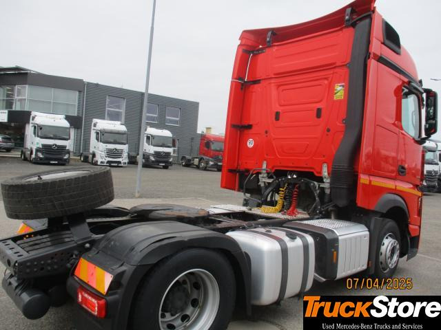 Mercedes-Benz Actros 1845 LS - Tahač: obrázek 3 Mercedes-Benz Actros 1845 LS - Tahač: obrázek 3