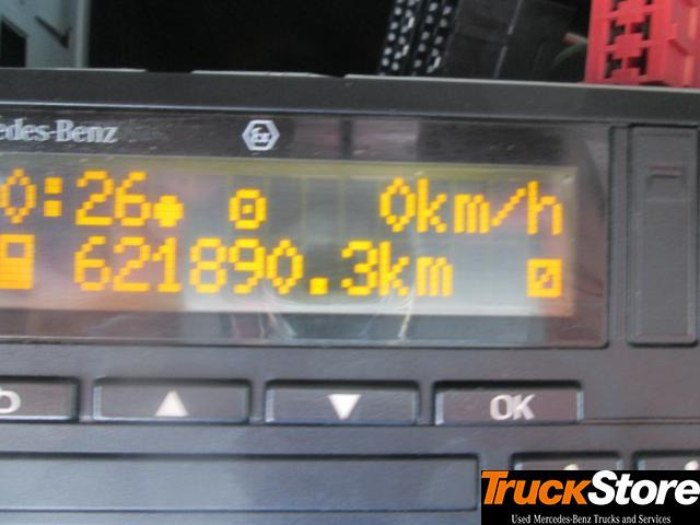 Mercedes-Benz Actros 1845 LS - Tahač: obrázek 5 Mercedes-Benz Actros 1845 LS - Tahač: obrázek 5