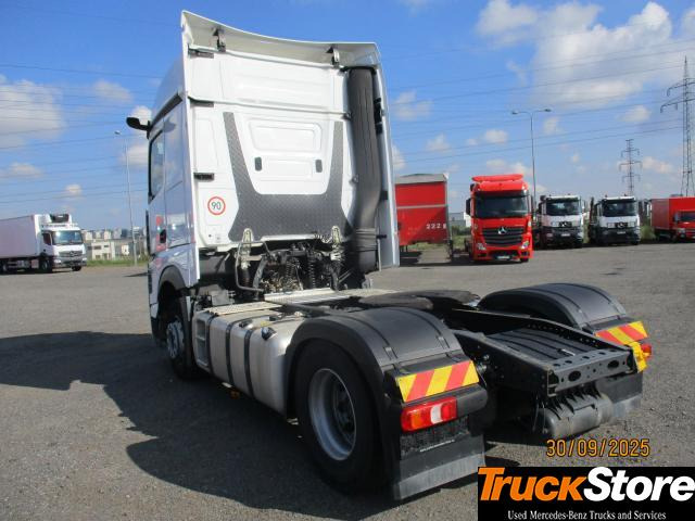 Mercedes-Benz Actros 1845 LS - Tahač: obrázek 4 Mercedes-Benz Actros 1845 LS - Tahač: obrázek 4
