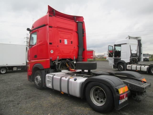 Mercedes-Benz Actros 1845 LS - Tahač: obrázek 5 Mercedes-Benz Actros 1845 LS - Tahač: obrázek 5
