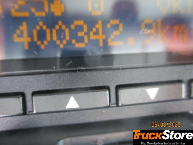 Mercedes-Benz Actros 1845 LS nRL - Tahač: obrázek 2 Mercedes-Benz Actros 1845 LS nRL - Tahač: obrázek 2