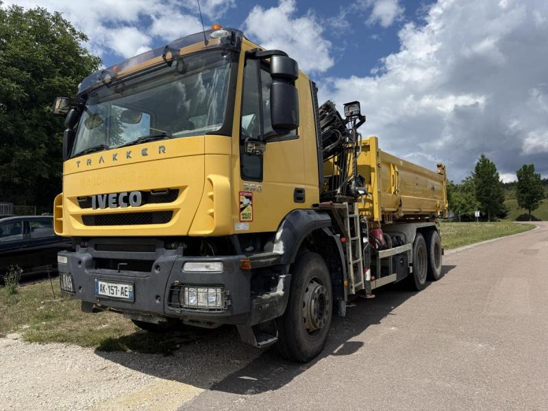 Iveco Trakker - Sklápěč, Auto s hydraulickou rukou: obrázek 2 Iveco Trakker - Sklápěč, Auto s hydraulickou rukou: obrázek 2