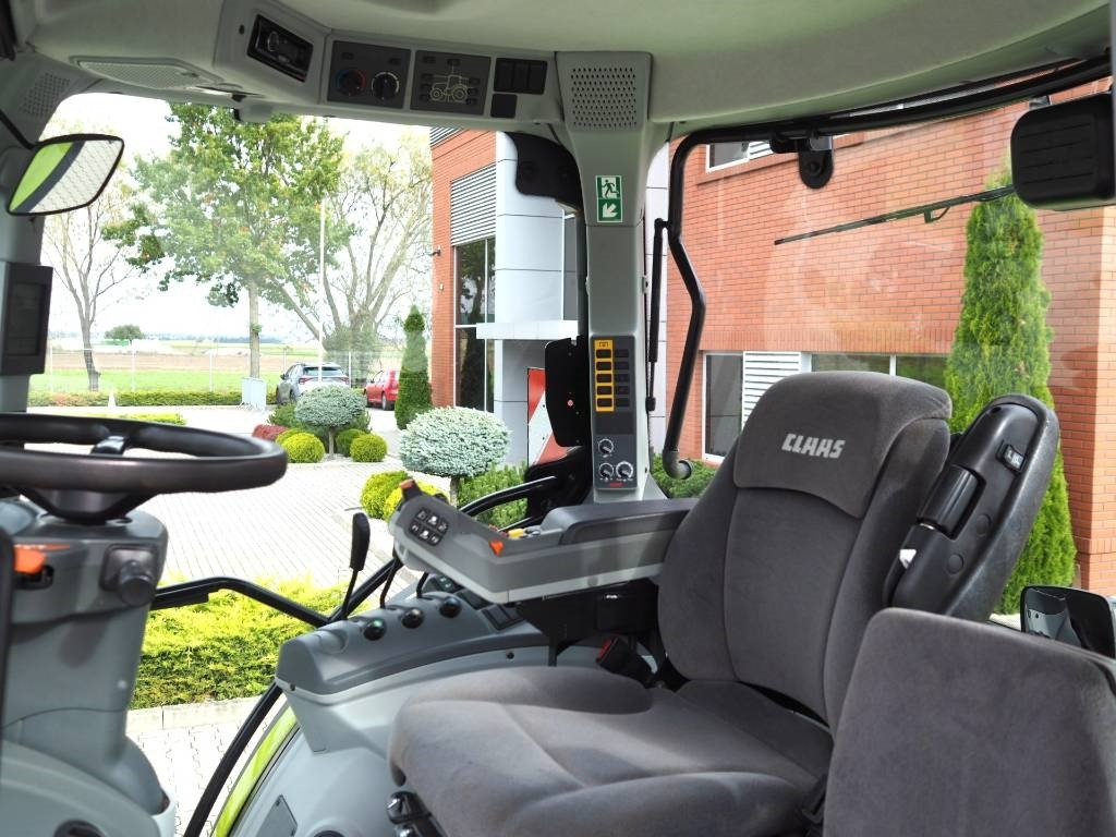 Claas Arion 610 CIS - Traktor: obrázek 5 Claas Arion 610 CIS - Traktor: obrázek 5