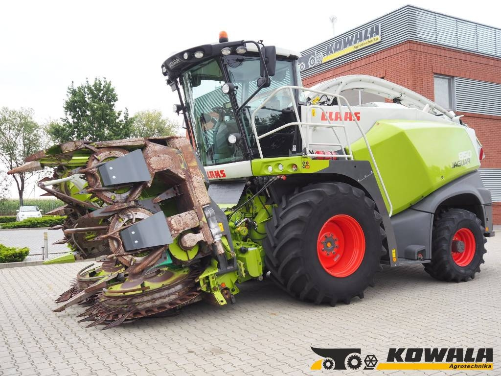 Claas Jaguar 850 4WD + Orbis 600 SD - Sklízecí řezačka: obrázek 1 Claas Jaguar 850 4WD + Orbis 600 SD - Sklízecí řezačka: obrázek 1