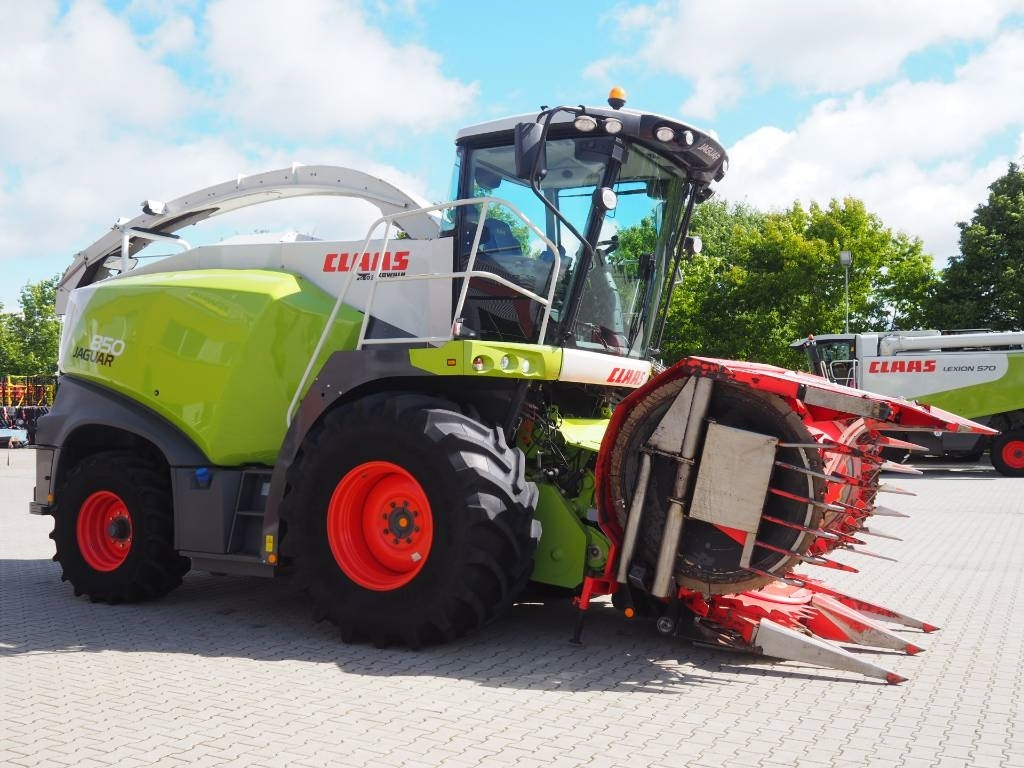 Claas Jaguar 850 + Kemper 445 - Sklízecí řezačka: obrázek 4 Claas Jaguar 850 + Kemper 445 - Sklízecí řezačka: obrázek 4