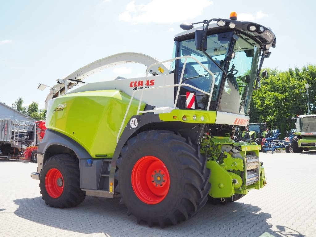 Claas Jaguar 860 4WD - Sklízecí řezačka: obrázek 4 Claas Jaguar 860 4WD - Sklízecí řezačka: obrázek 4
