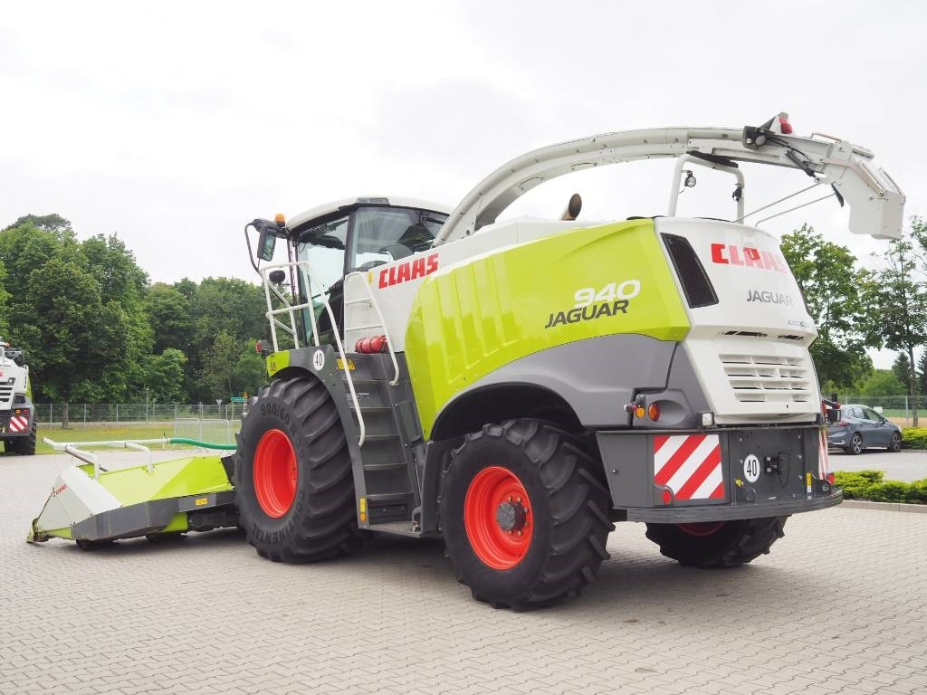 Claas Jaguar 940 4WD + Orbis 600 SD - Sklízecí řezačka: obrázek 2 Claas Jaguar 940 4WD + Orbis 600 SD - Sklízecí řezačka: obrázek 2