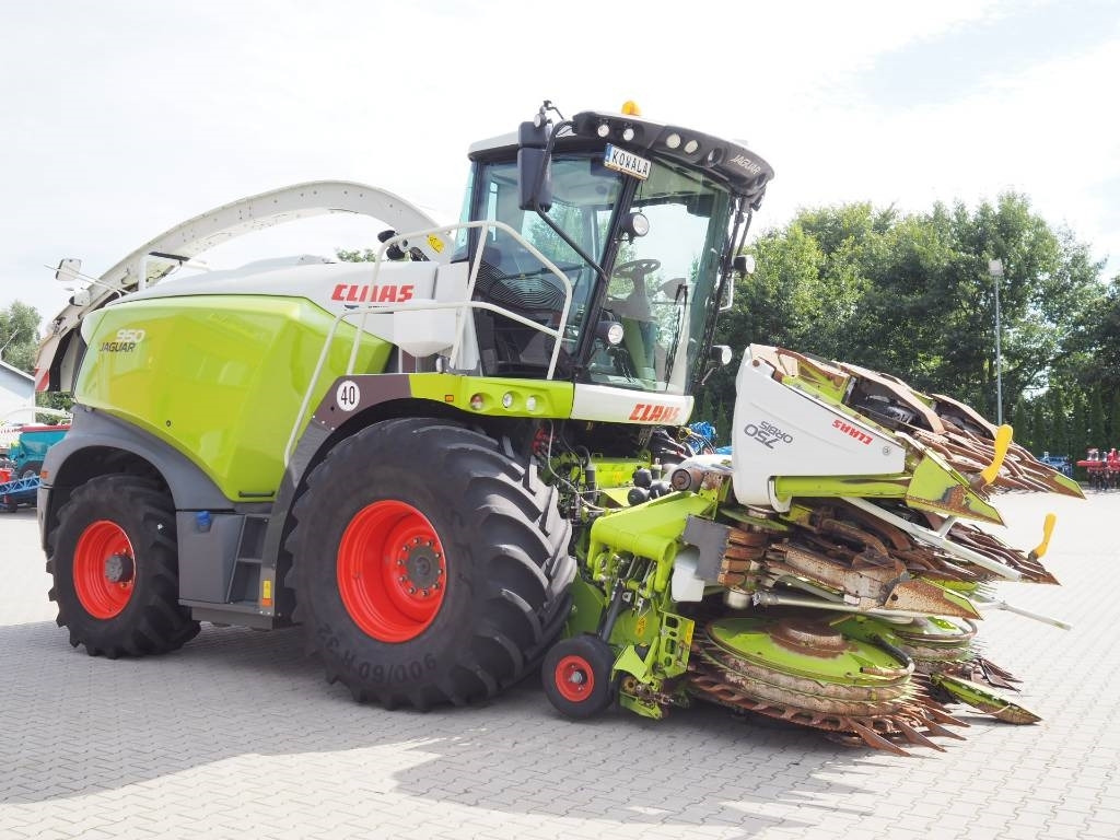 Claas Jaguar 950 4WD + Orbis 750 - Sklízecí řezačka: obrázek 4 Claas Jaguar 950 4WD + Orbis 750 - Sklízecí řezačka: obrázek 4