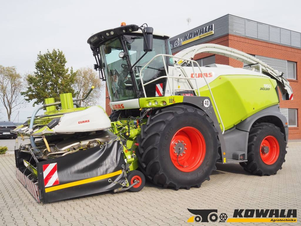 Claas Jaguar 950 4x4 + Orbis 750 - Sklízecí řezačka: obrázek 1 Claas Jaguar 950 4x4 + Orbis 750 - Sklízecí řezačka: obrázek 1