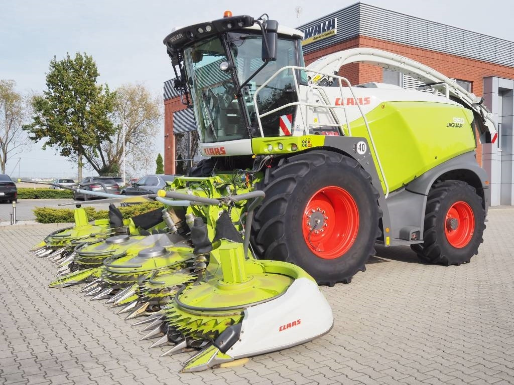 Claas Jaguar 950 4x4 + Orbis 750 - Sklízecí řezačka: obrázek 5 Claas Jaguar 950 4x4 + Orbis 750 - Sklízecí řezačka: obrázek 5