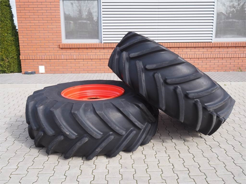 Claas Koła rolnicze 650/75 R32 - Claas - Stroj na sklizeň pícnin: obrázek 2 Claas Koła rolnicze 650/75 R32 - Claas - Stroj na sklizeň pícnin: obrázek 2