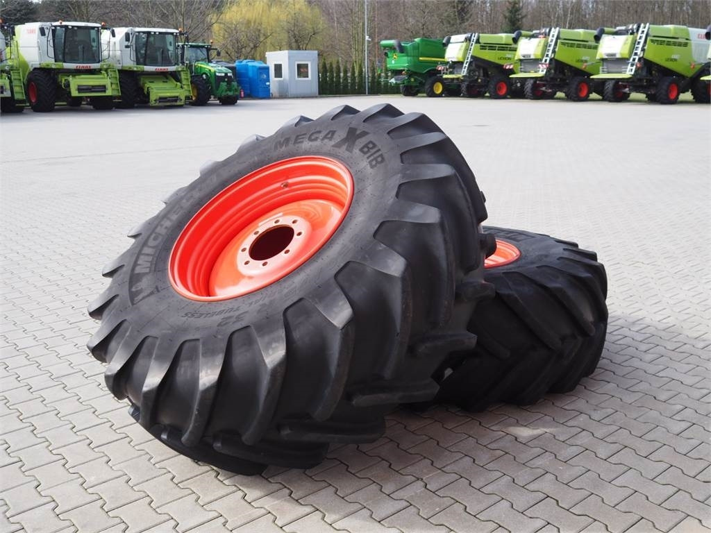 Claas Koła rolnicze 650/75 R32 - Claas - Stroj na sklizeň pícnin: obrázek 5 Claas Koła rolnicze 650/75 R32 - Claas - Stroj na sklizeň pícnin: obrázek 5