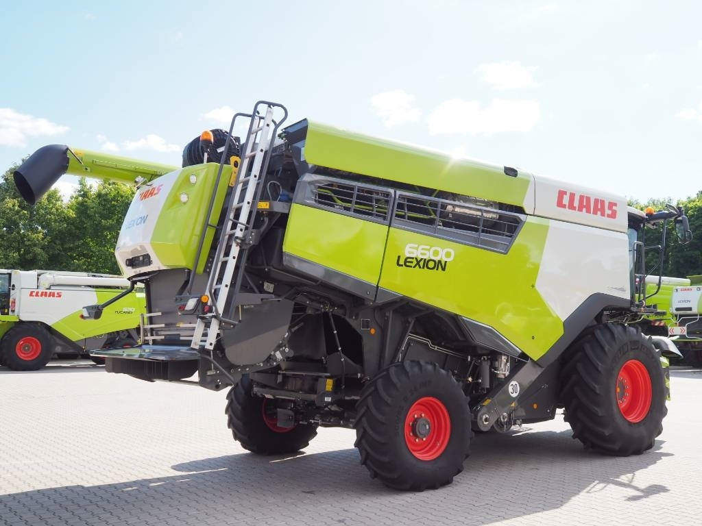 Claas Lexion 6600 + V680 - Sklízecí mlátička: obrázek 3 Claas Lexion 6600 + V680 - Sklízecí mlátička: obrázek 3