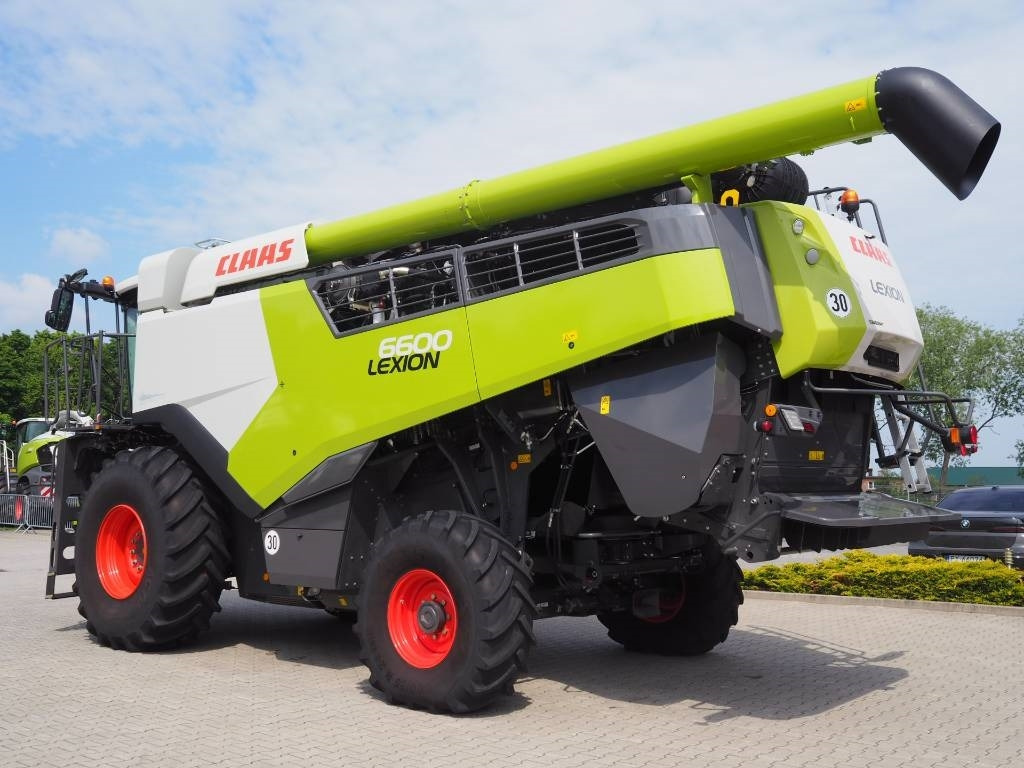 Claas Lexion 6600 + V770 - Sklízecí mlátička: obrázek 2 Claas Lexion 6600 + V770 - Sklízecí mlátička: obrázek 2