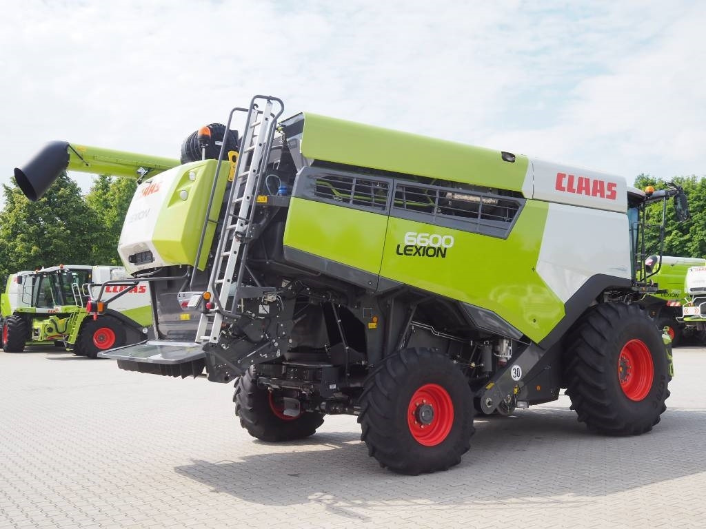 Claas Lexion 6600 + V770 - Sklízecí mlátička: obrázek 3 Claas Lexion 6600 + V770 - Sklízecí mlátička: obrázek 3
