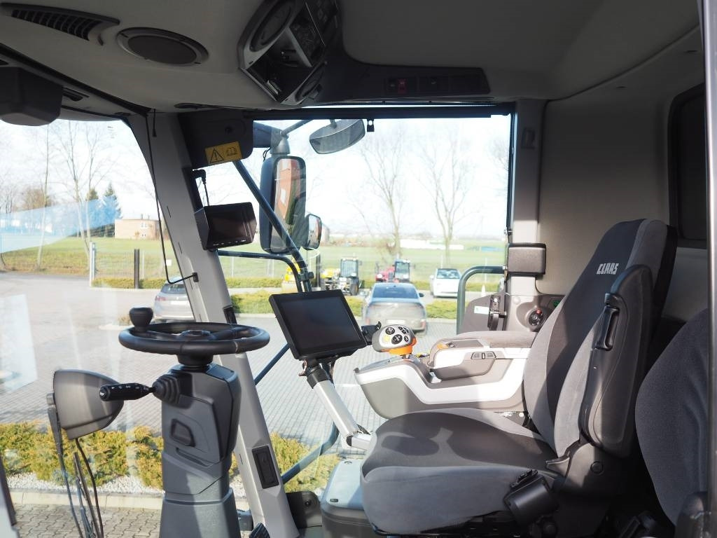 Claas Lexion 6700 + V930 - Sklízecí mlátička: obrázek 5 Claas Lexion 6700 + V930 - Sklízecí mlátička: obrázek 5