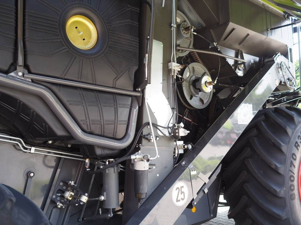 Sklízecí mlátička Claas Lexion 7500 + V930: obrázek 10