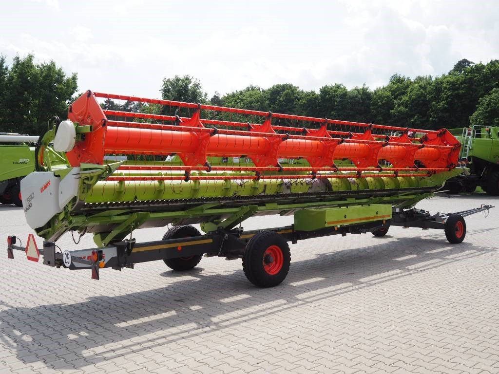 Sklízecí mlátička Claas Lexion 7500 + V930: obrázek 12