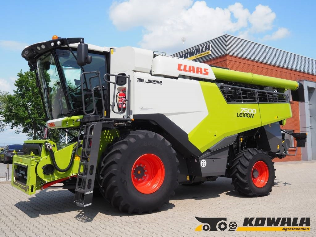 Claas Lexion 7500 + V930 - Sklízecí mlátička: obrázek 1 Claas Lexion 7500 + V930 - Sklízecí mlátička: obrázek 1