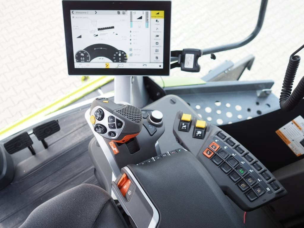 Sklízecí mlátička Claas Lexion 7500 + V930: obrázek 6