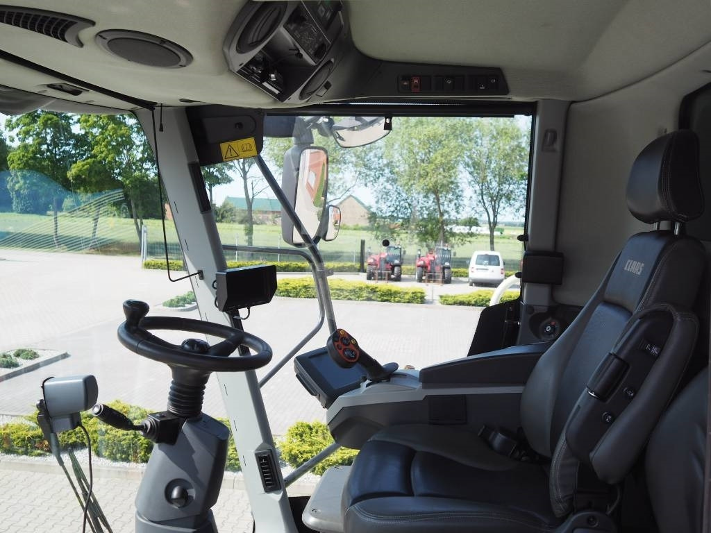 Claas Lexion 770TT + V1050 - Sklízecí mlátička: obrázek 5 Claas Lexion 770TT + V1050 - Sklízecí mlátička: obrázek 5