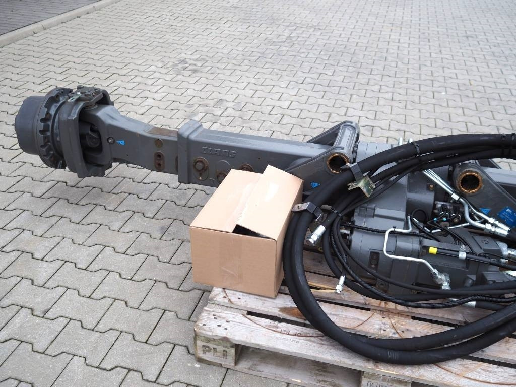 Příslušenství ke kombajnům Claas Lexion / NAF rear driving axle / 4WD: obrázek 9