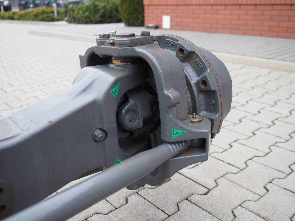 Příslušenství ke kombajnům Claas Lexion / NAF rear driving axle / 4WD: obrázek 10