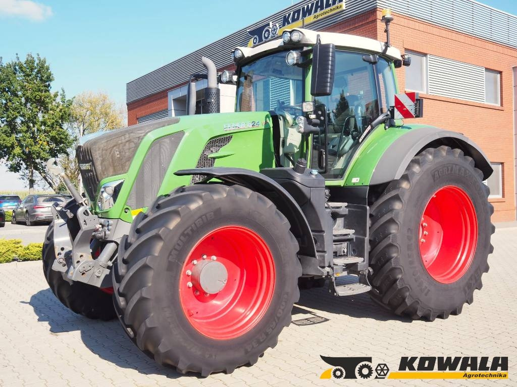 Fendt 824 Vario S4 ProfiPlus, GPS - Traktor: obrázek 1 Fendt 824 Vario S4 ProfiPlus, GPS - Traktor: obrázek 1