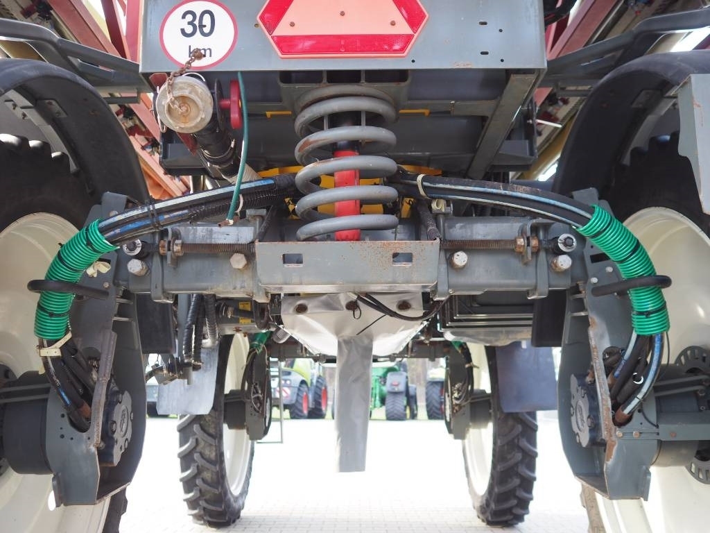 Hardi ALPHA Evo 4100i TWIN - Samochodný postřikovač: obrázek 5 Hardi ALPHA Evo 4100i TWIN - Samochodný postřikovač: obrázek 5