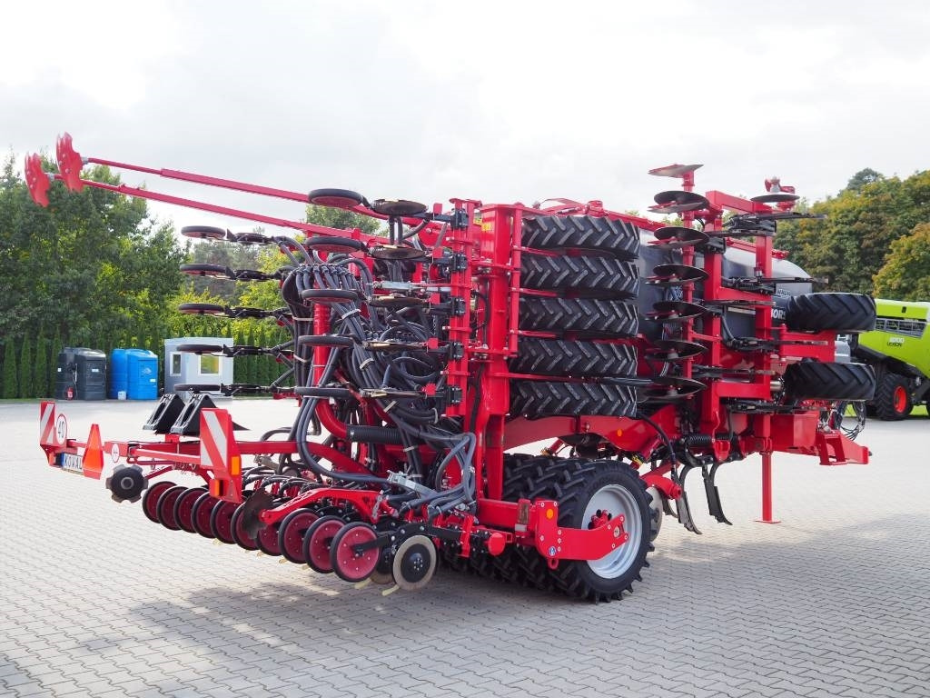 Horsch Focus 6 TD - Secí kombinace: obrázek 4 Horsch Focus 6 TD - Secí kombinace: obrázek 4