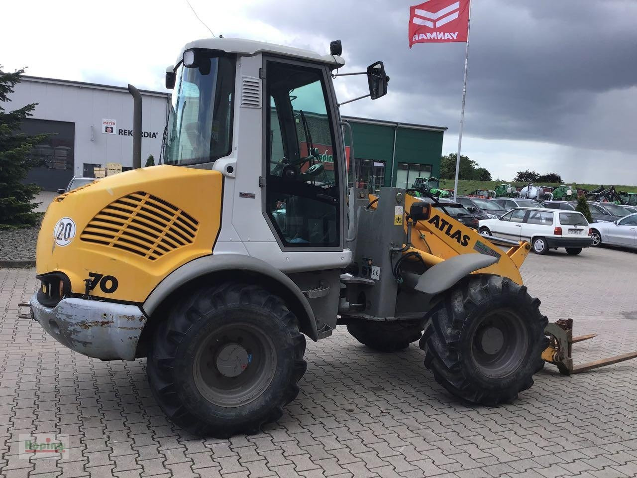 Atlas 70 - Čelní nakladač pro traktor: obrázek 5 Atlas 70 - Čelní nakladač pro traktor: obrázek 5